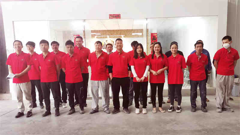 ฉลองครบรอบ 15 ปีโรงงานสาขาเหลียวหนิงและอู่ฮั่น